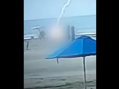 Tragedia en Playa de Cartagena: Mujer por un rayo en día de descanso ...