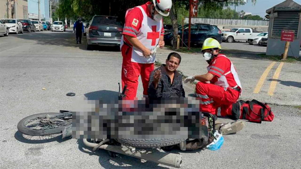 Saltillo: Motociclista herido tras ser embestido por un tráiler en un ...
